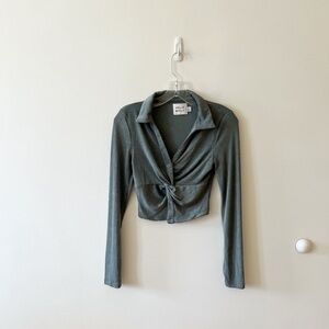 Hello Molly bluish grey cropped top